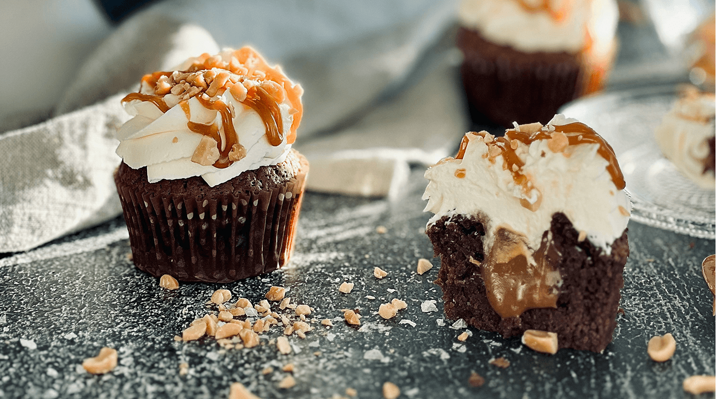 Salted Caramel Pretzel Cupcakes