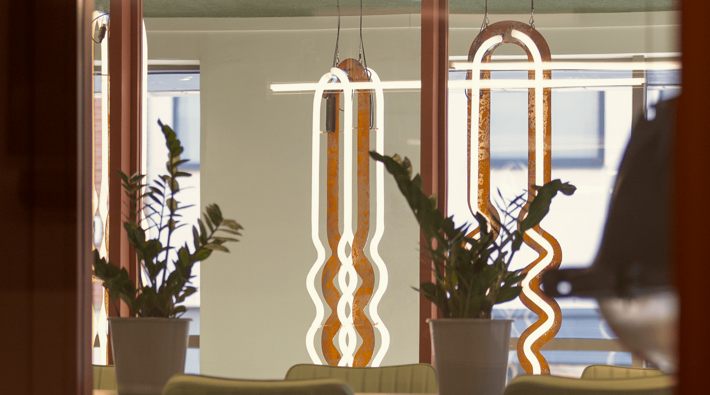 Hairpin House Awards